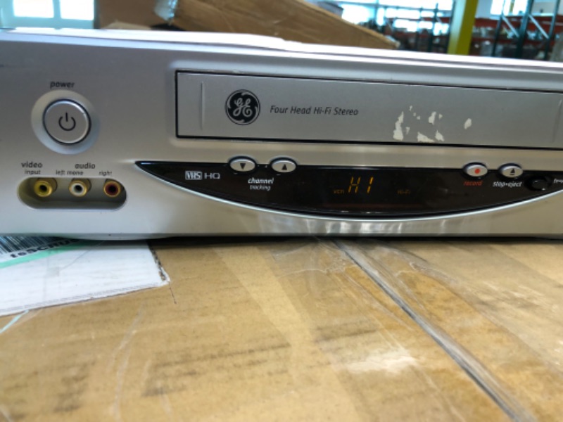Photo 1 of 
GE FOUR HEAD VCR GREY
