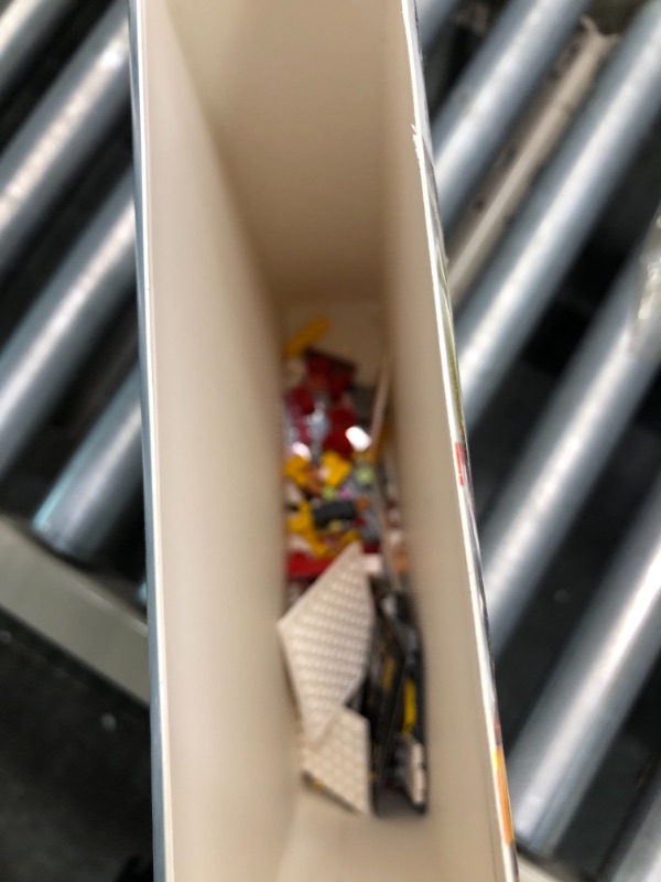 Photo 1 of LITTCO Building Blocks City Street View Building Toy 3D Toy Blocks DIY Bricks Toys Building Set Unique Home Decor, Birthday Compatible with Lego Blocks Building Set (Burger Shop)