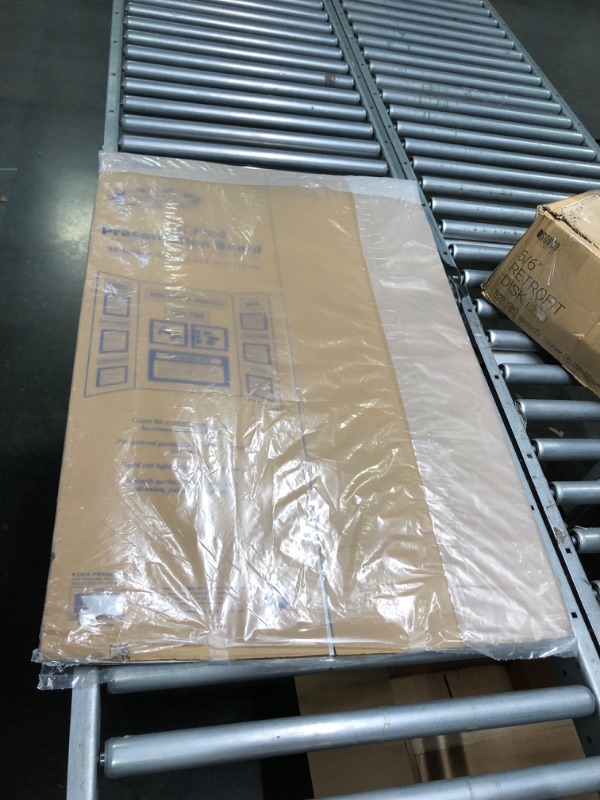 Photo 1 of Bazic Tri-Fold Corrugated Presentation Board, 36 x 48 inch