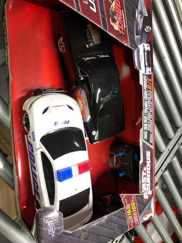 Photo 4 of Jada Fast & Furious Chase Twin Pack- Dom's Dodge Charger R/T & Dodge Charger SRT Hellcat, Police & Chase Car Rc, USB Charged, Black and White Standard