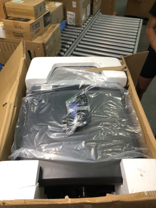 Photo 1 of BONSEN Heavy Duty Paper Shredder
--- Factory Package --- 