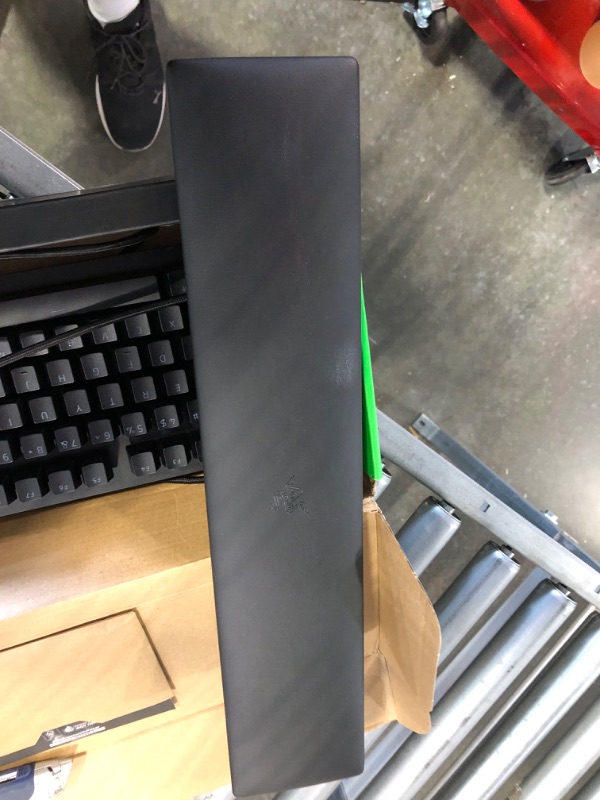 Photo 1 of Razer Huntsman V2 Optical Gaming Keyboard: Fastest Linear Optical Switches Gen-2 w/Sound Dampeners & 8000Hz Polling Rate - Doubleshot PBT Keycaps - Dedicated Media Keys & Dial - Ergonomic Wrist Rest Classic Black Keyboard Huntsman V2 Linear Optical Switch