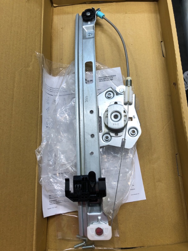 Photo 4 of AISIN RPB-014 Power Window Regulator Without Motor
