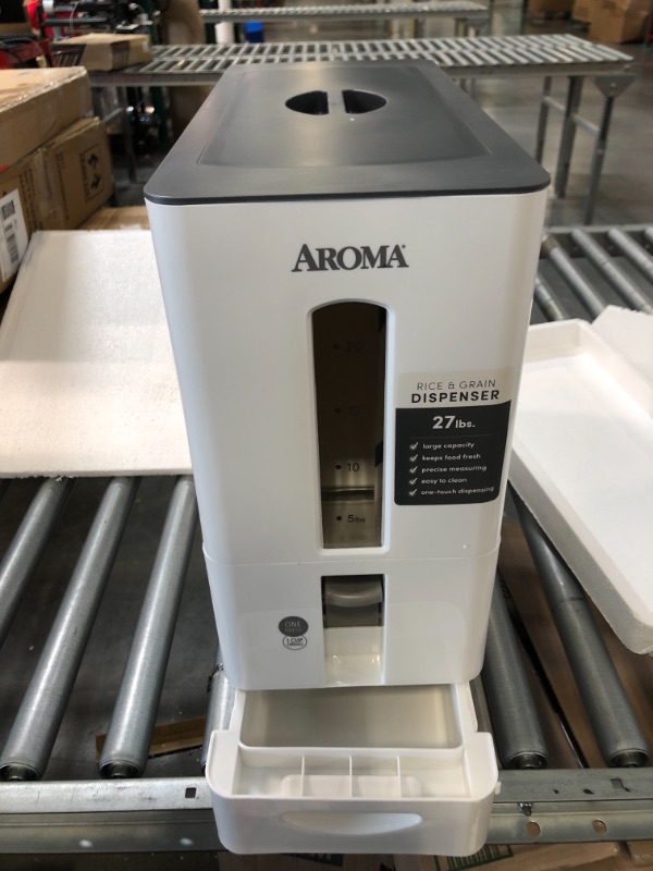 Photo 4 of Aroma Housewares 27lbs Large Rice Dispenser, 7.25 x 16.5 x 16.5 inches, White