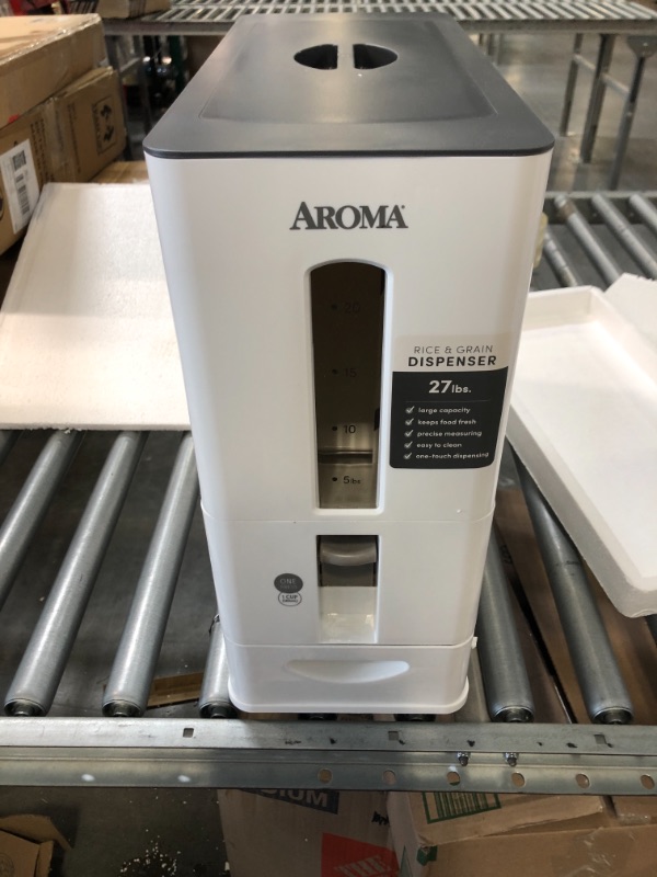 Photo 3 of Aroma Housewares 27lbs Large Rice Dispenser, 7.25 x 16.5 x 16.5 inches, White