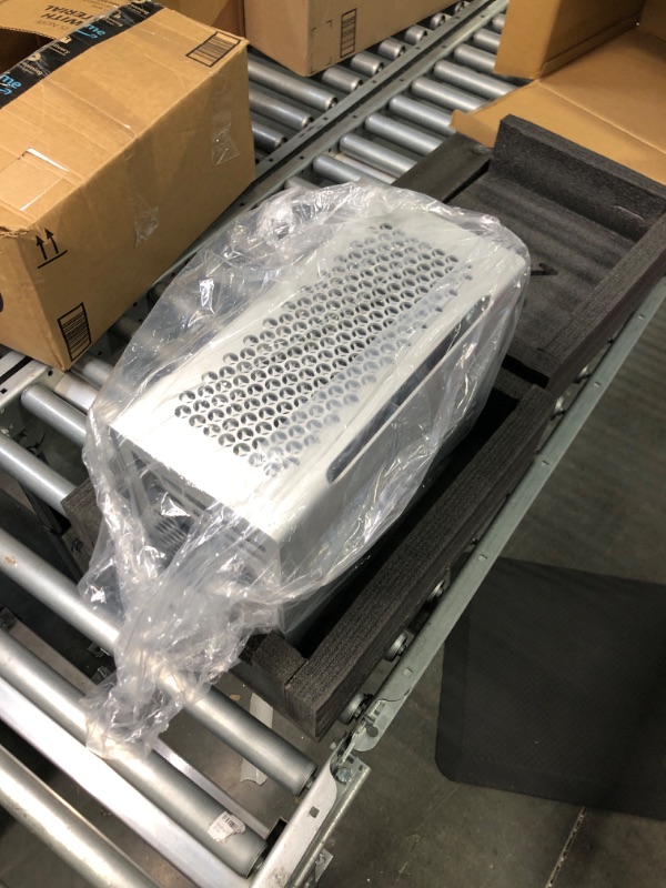 Photo 1 of Mini ITX Case, Aluminum PC case Silver, Desktop DIY Computer Chassis 240Water Cooling/Air Cooling SFX Power Type C Case with Black Tempered Glass Panel… B6