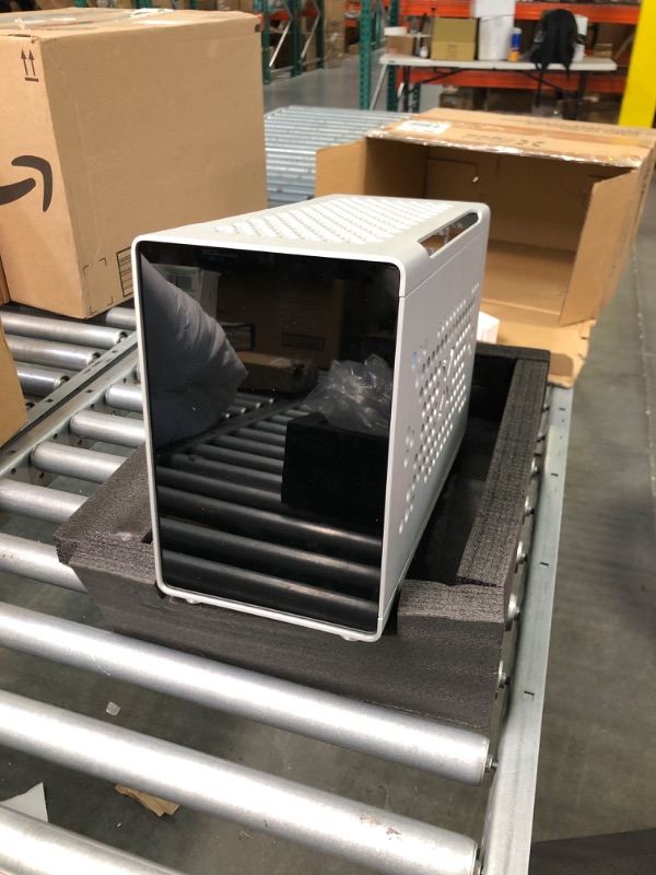 Photo 1 of Mini ITX Case, Aluminum PC case Silver, Desktop DIY Computer Chassis 240Water Cooling/Air Cooling SFX Power Type C Case with Black Tempered Glass Panel… B6