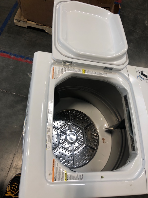 Photo 1 of GE GUD27ESSMWW Unitized Spacemaker 3.8 Washer with Stainless Steel Basket and 5.9 Cu. Ft. Capacity Electric Dryer, White [Unable to test]