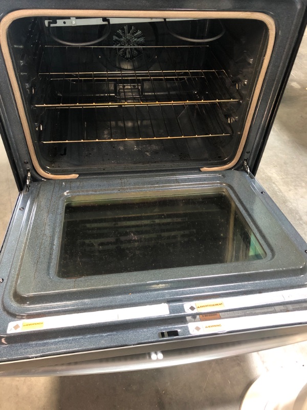 Photo 3 of 
Whirlpool 30 Inch Wide 5.3 Cu. Ft. Free Standing Electric Range with FlexHeat™ Dual Radiant Element [Unable to test missing power cord]