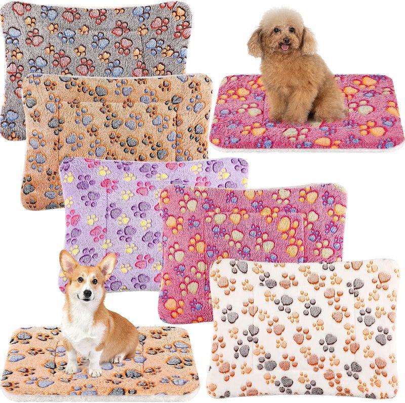 Photo 1 of 10 Pcs Guinea Pig Bed Mat Cute Cats Paw Print Blanket Bed for Small Animal Winter Soft Plush Bunny Dog Cat Bed Thickened Washable Reversible Fleece Crate Bed Mat Hamster Bedding (23 x 18 Inch)