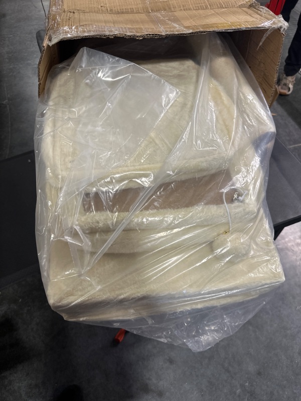 Photo 2 of Hey-brother Large Multi-Level Cat Tree Condo Furniture with Sisal-Covered Scratching Posts, 2 Bigger Plush Condos, Perch Hammock for Kittens, Cats and Pets Beige MPJ020M