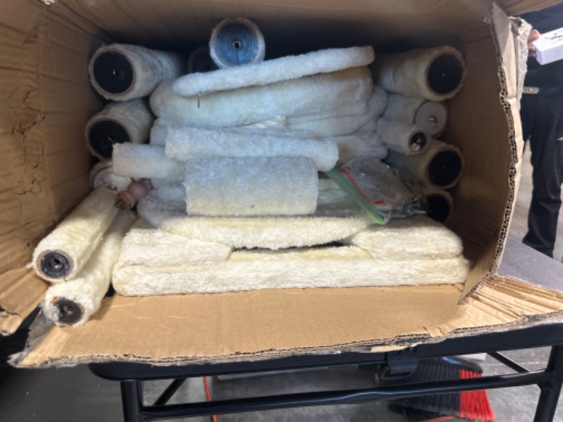 Photo 5 of Hey-brother Large Multi-Level Cat Tree Condo Furniture with Sisal-Covered Scratching Posts, 2 Bigger Plush Condos, Perch Hammock for Kittens, Cats and Pets Beige MPJ020M