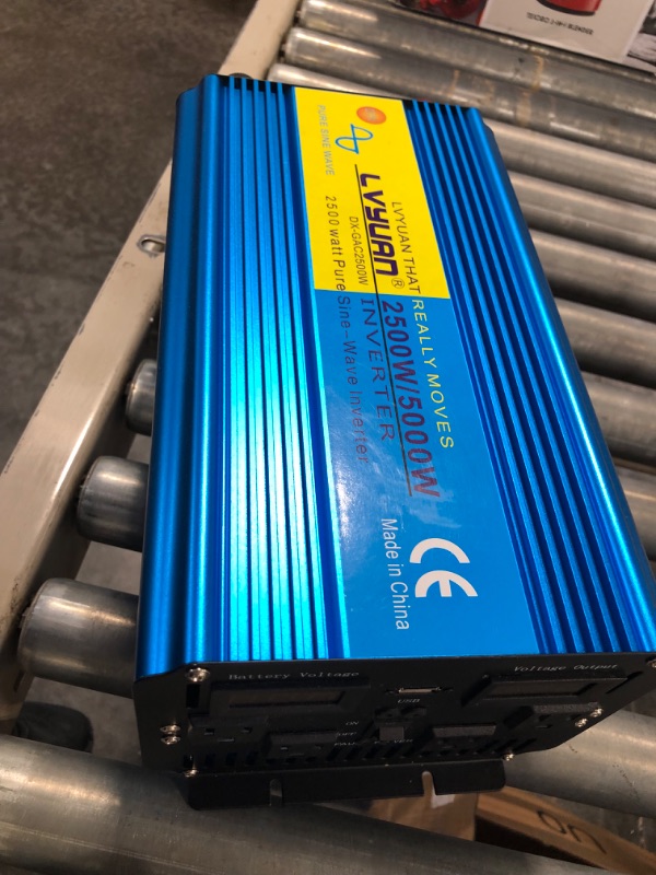 Photo 4 of EGSCATEE 2500W Pure Sine Wave Power Inverter DC 12V to AC 110V, with 4 AC Outlets, 2 USB Ports, LED Power Indicator, Remote Control, for Car RV Truck Home