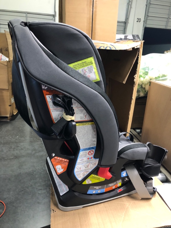 Photo 1 of Graco SlimFit 3 in 1 Car Seat, Slim & Comfy Design Saves Space in Your Back Seat, Annabelle, 1 Count (Pack of 1) SlimFit Annabelle