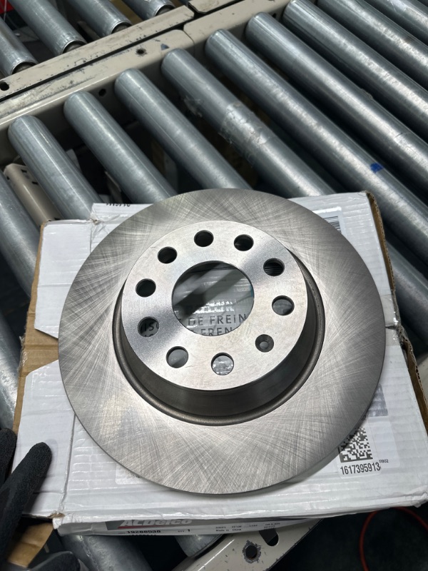 Photo 3 of ACDelco Silver 18A2784A Rear Disc Brake Rotor