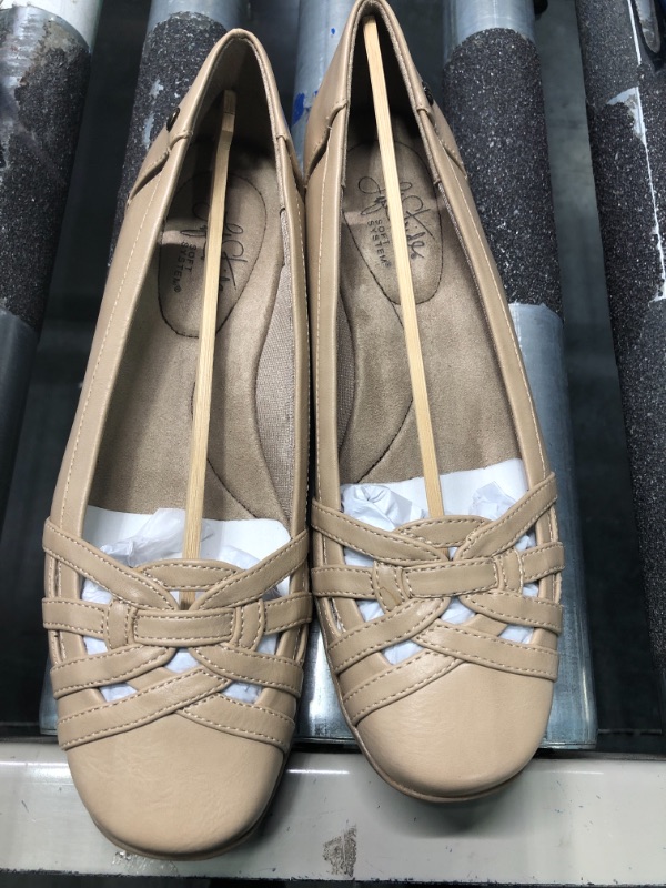 Photo 1 of LifeStride Women's Diverse Ballet Flat
