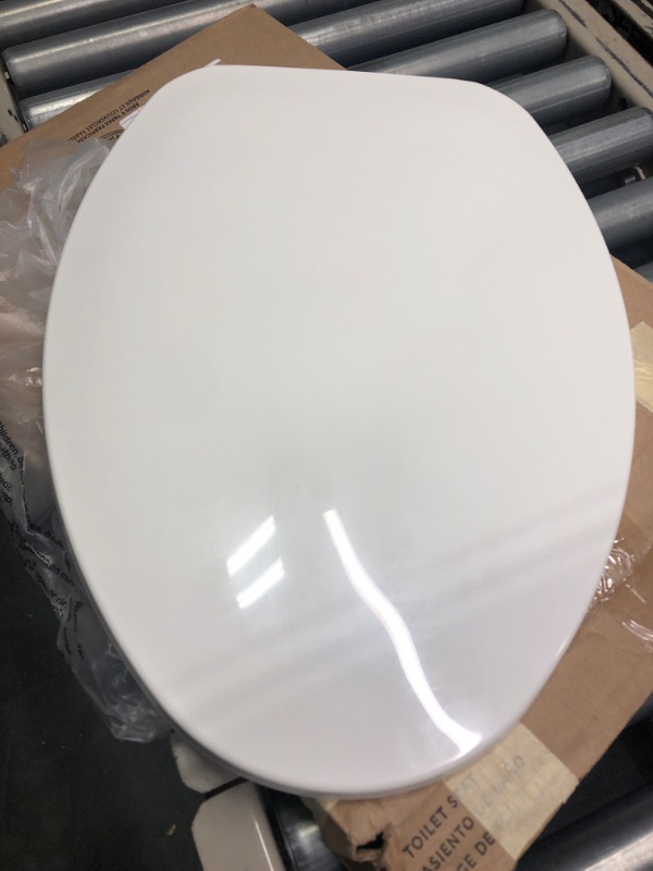 Photo 3 of BEMIS 170 000 Toilet Seat, ELONGATED, Plastic, White