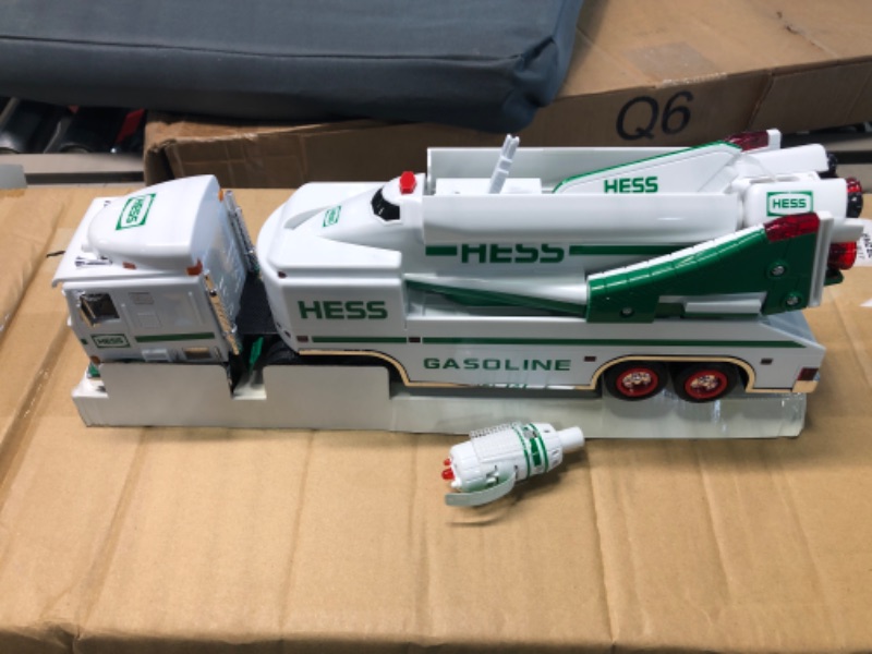 Photo 4 of Hess 1999 Truck and Space Shuttle with Satellite