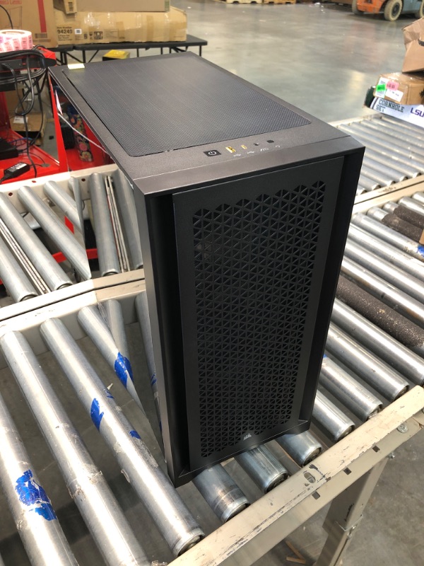 Photo 1 of Corsair 4000D Airflow Tempered Glass Mid-Tower ATX PC Case - Black Black Airflow