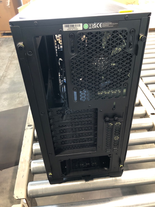 Photo 1 of Corsair 4000D Airflow Tempered Glass Mid-Tower ATX PC Case - Black Black Airflow
