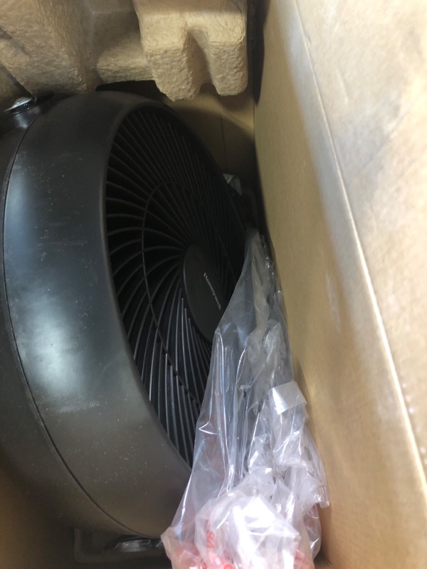 Photo 3 of 12 in. 3 Speed Whole Room Circulator Floor Fan