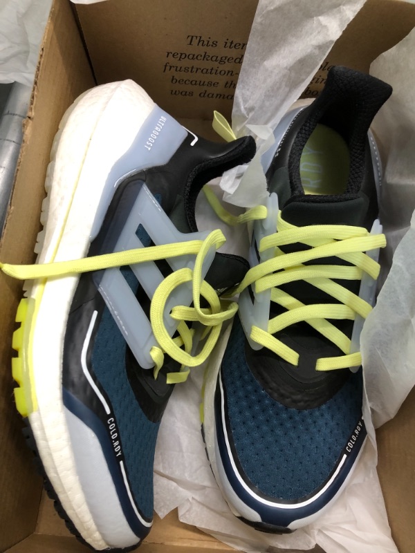 Photo 4 of ULTRABOOST 21 COLD.RDY RUNNING SHOES SIZE 9