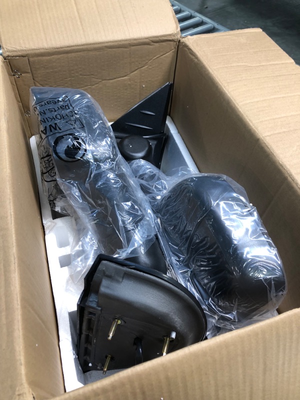 Photo 4 of YITAMOTOR Towing Mirrors Compatible with 07-14 Chevy Silverado GMC Sierra 1500/2500/3500 Yukon Power Heated Side Mirrors, 2 Pack 07-14(14 Chevy/GMC 1500) Towing Mirrors