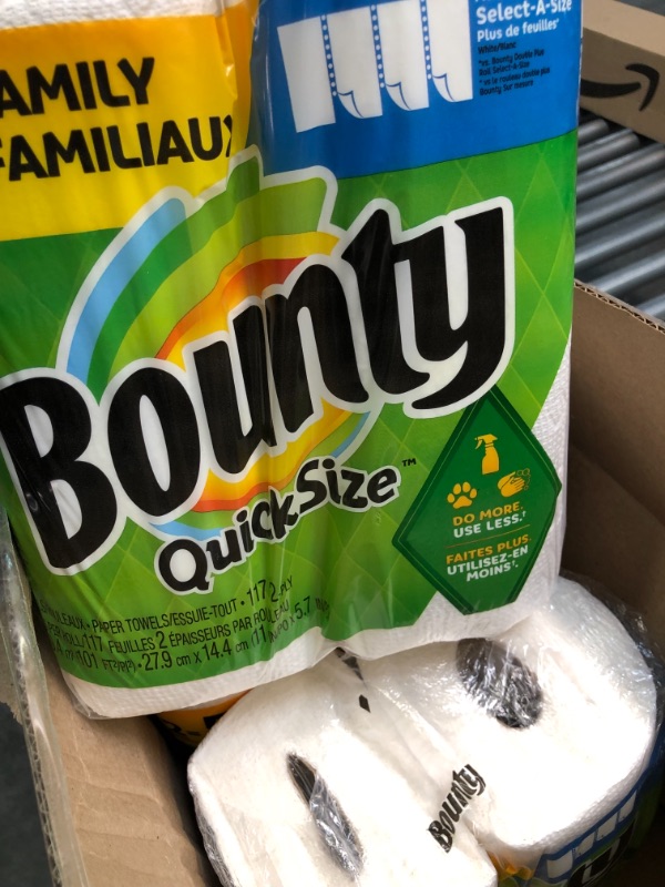 Photo 3 of Bounty Select-A-Size Paper Towels, White, 8 Double Plus Rolls = 20 Regular Rolls (Packaging May Vary)
