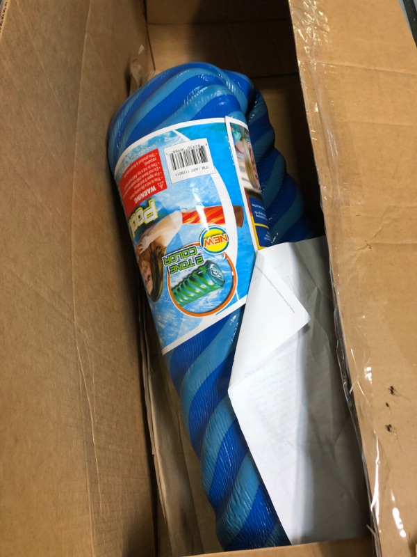 Photo 1 of Fluid Aquatics Deluxe Pool Noodle 2 tone color Blue and Green