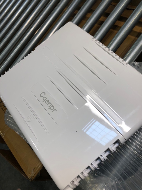 Photo 2 of Cqenpr 11 Port PoE Switch, Indoor/Outdoor Waterproof Movable AI PoE Switch, IEEE 802.3af/at/bt, AI Watchdog,Plug&Play, 120W, PoE++ BT Port 60W Output, Unmanaged. 