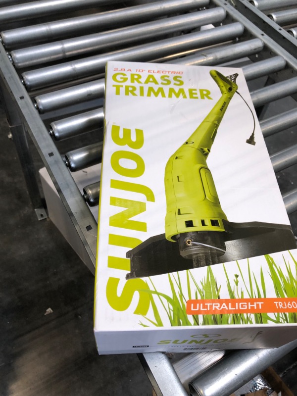 Photo 2 of Sun Joe TRJ608E Electric String Trimmer, Green 10-Inch