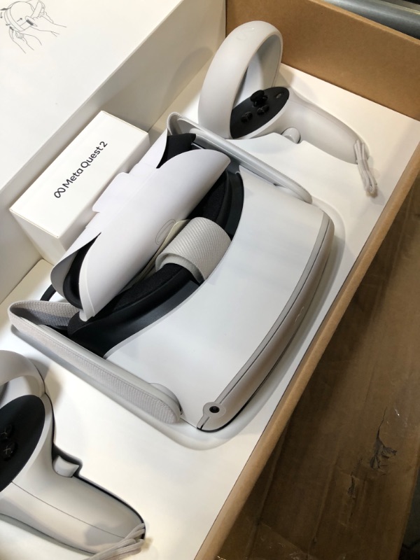 Photo 3 of Meta Quest 2 — Advanced All-In-One Virtual Reality Headset — 128 GB Headset Only 128GB ( Lightly USE) NEW (unable to test) 