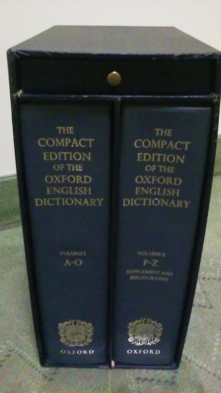 Photo 1 of The Compact Edition of the Oxford English Dictionary (2 Volume Set) 18th Printing Edition