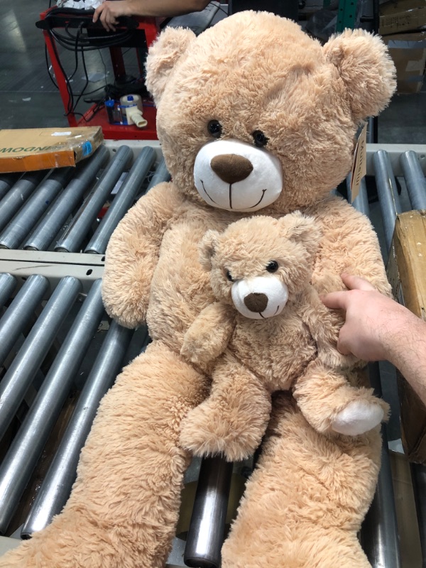 Photo 1 of Muiteiur Giant Teddy Bear Stuffed Animal Cute Mommy and Baby Bear Teddy Bear Baby Shower Plush Toy for Kids Boys Girls Great Gift for Christmas Valentines Day Party Decorations 40inch,Light Brown