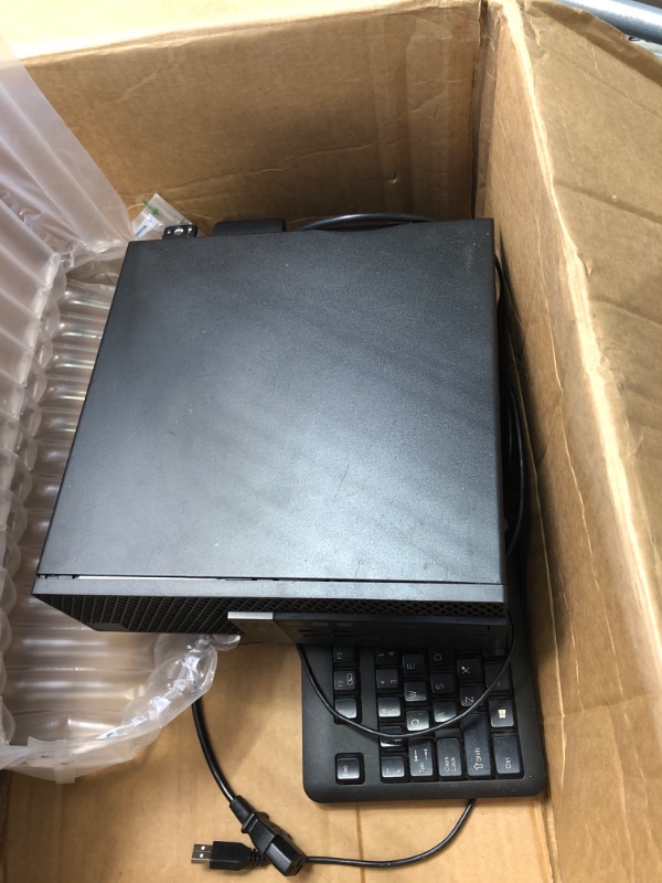 Photo 2 of DELL Optiplex 5040-SFF, Core i5-6500 3.2GHz, 8GB RAM, 256GB Solid State Drive, DVD, Windows 10 Pro 64bit 
