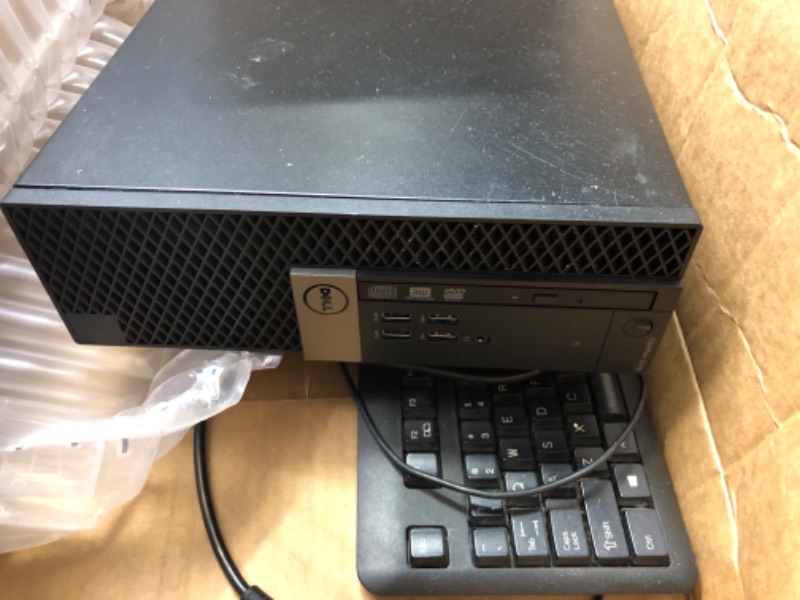 Photo 6 of DELL Optiplex 5040-SFF, Core i5-6500 3.2GHz, 8GB RAM, 256GB Solid State Drive, DVD, Windows 10 Pro 64bit 
