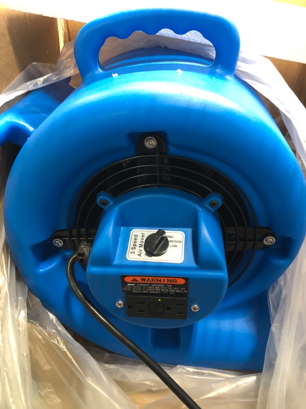 Photo 2 of Mounto 3-Speed Air Mover Blower 1/3HP 2000+ CFM Flood Dryers with GFCI Dual Power outlet