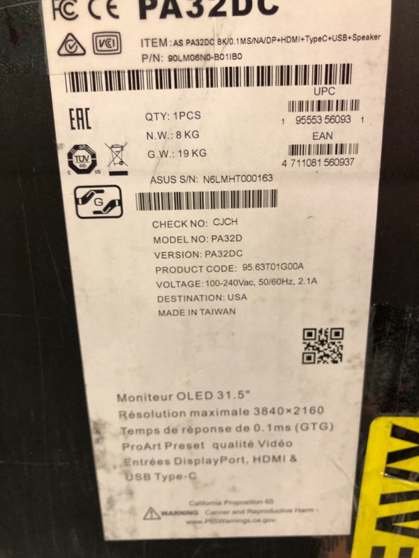 Photo 5 of ASUS ProArt OLED PA32DC - OLED monitor - 31.5" --- open box appears brand new 