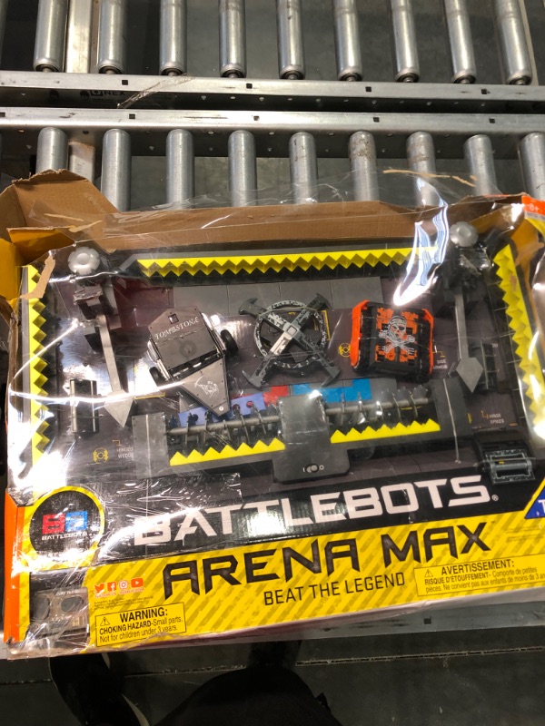 Photo 2 of HEXBUG BattleBots Arena MAX, Multiplayer Robot Board Game for Kids, Remote Control Toy, Batteries Included, for Boys and Girls Ages 8 and Up