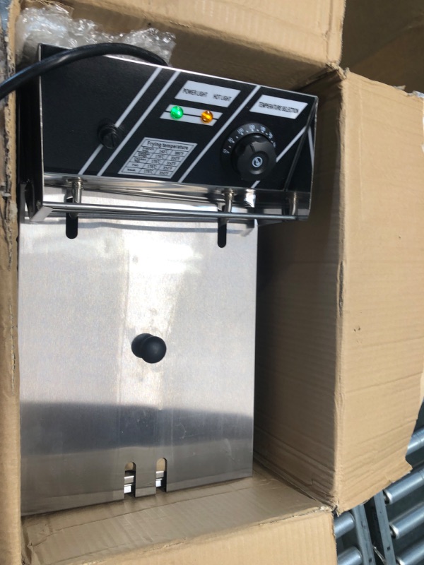 Photo 1 of 6L Electric Countertop Deep Fryer Commercial Basket French Fry Restaurant 2500W
