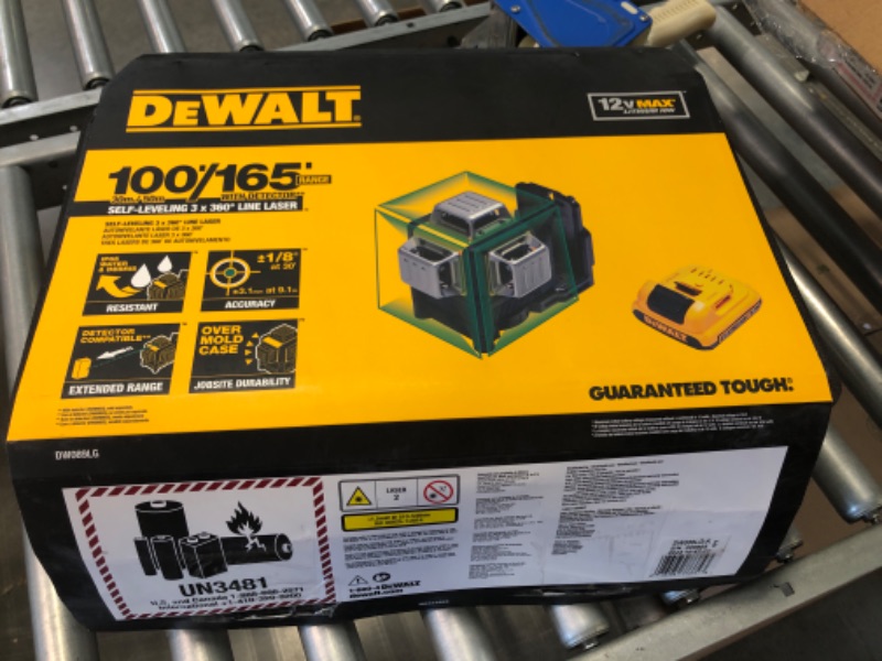 Photo 4 of DEWALT 12V MAX Laser Level, Line Laser, 3 X 360, Green (DW089LG)