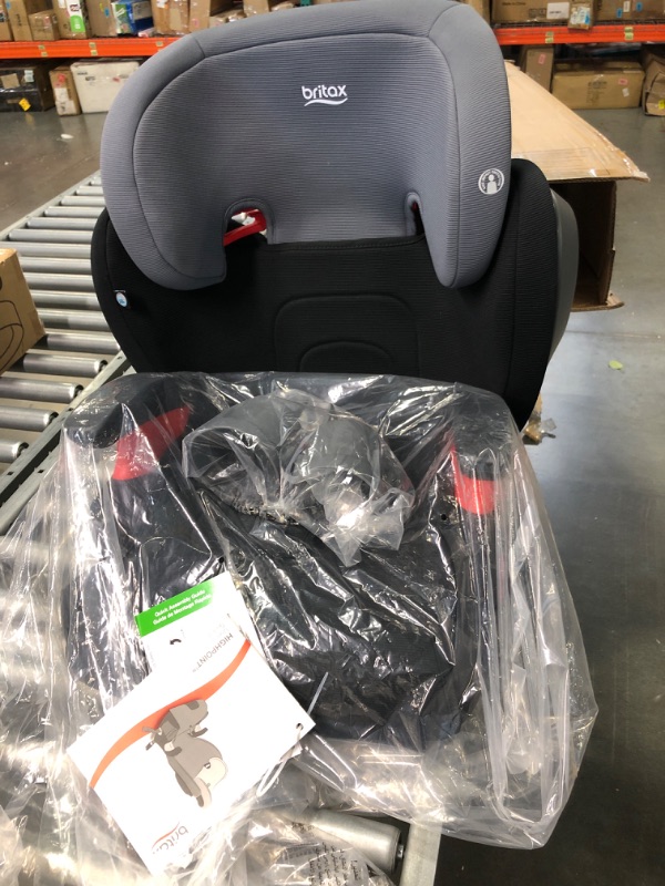 Photo 3 of Britax Highpoint Backless Belt-Positioning Booster Seat, SafeWash Black Ombre