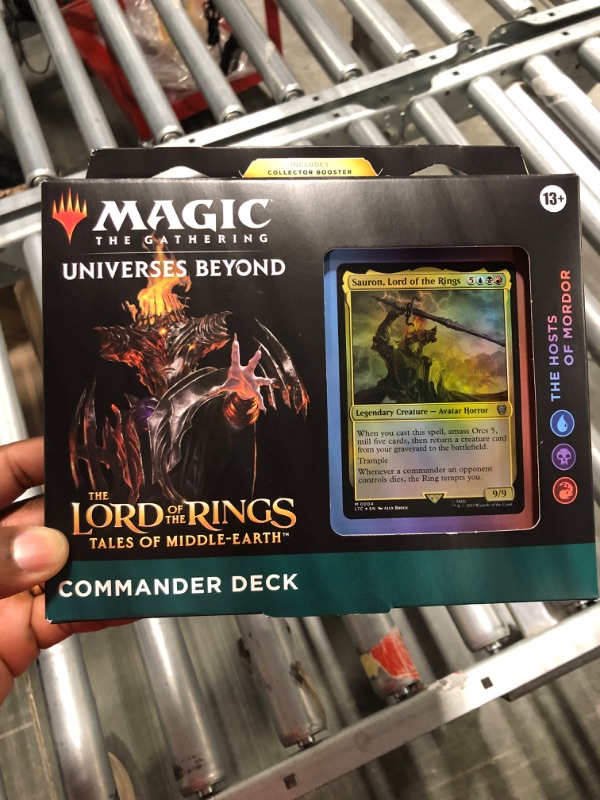 Photo 2 of Magic: The Gathering The Lord of The Rings: Tales of Middle-Earth Commander Deck 3 + Collector Booster Sample Pack