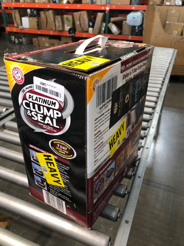 Photo 1 of ARM & HAMMER Clump & Seal Platinum Cat Litter 40 lb