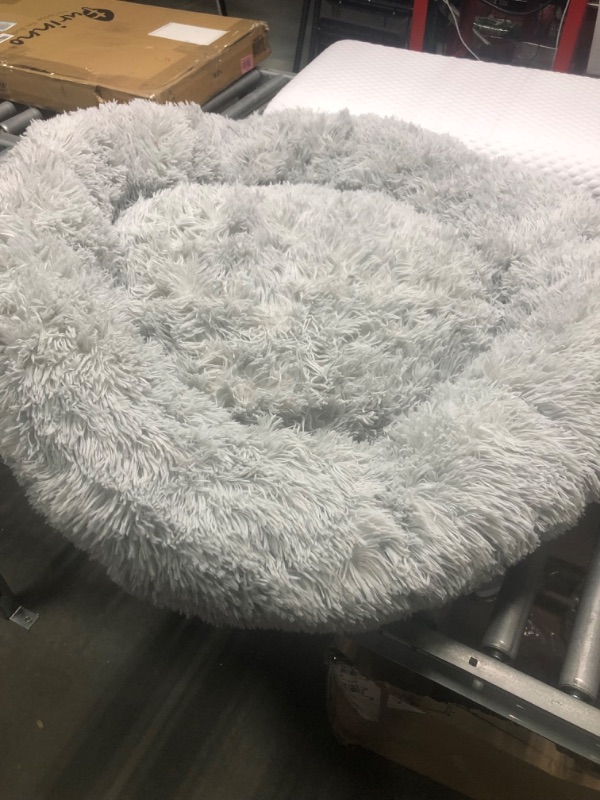 Photo 3 of Active Pets Dog, Cat Donut Bed, Pet Bed Mat, Faux Fur, Large 36" (Grey)
