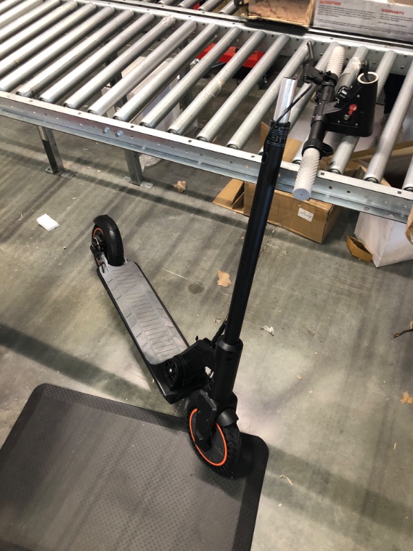 Photo 9 of Electric Scooter - 5TH WHEEL M2 Electric Scooter Adults, 8.5" Honeycomb Tire, 19 Miles Long Range & 15.5 Mph, Triple Brakes & Cushioning, Foldable with Night Light Sport Scooters 220lbs Max Load Black