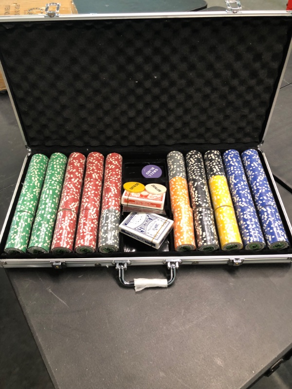 Photo 5 of DA VINCI Set of of 750 Casino Del Sol 11.5 Gram Poker Chips with Case, Cards, Dealer Buttons and 2 Cut Cards