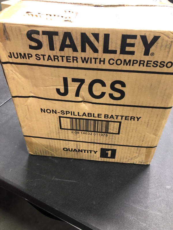 Photo 3 of STANLEY FATMAX J7CS Portable Power Station Jump Starter: 700 Peak/350 Instant Amps, 120 PSI Air Compressor, 3.1A USB Ports, Battery Clamps