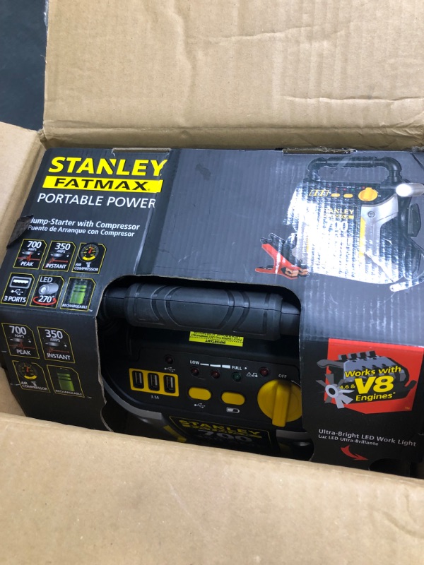 Photo 4 of STANLEY FATMAX J7CS Portable Power Station Jump Starter: 700 Peak/350 Instant Amps, 120 PSI Air Compressor, 3.1A USB Ports, Battery Clamps