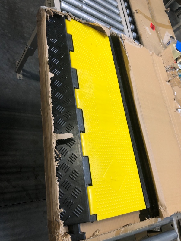 Photo 1 of F COME Rubber Cable Ramp 2 Channel Drive Over Hose Cable Protector Outdoor 22000Lbs Load Capacity Wires Power Lines Extension Cord Cover Traffic Speed Bump 1Pack 22000Lbs-2Channel 1Pack